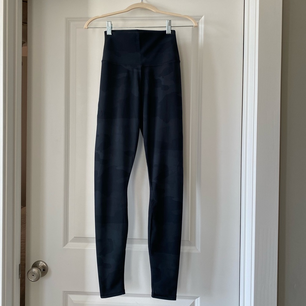 ALO Yoga Black Leggings